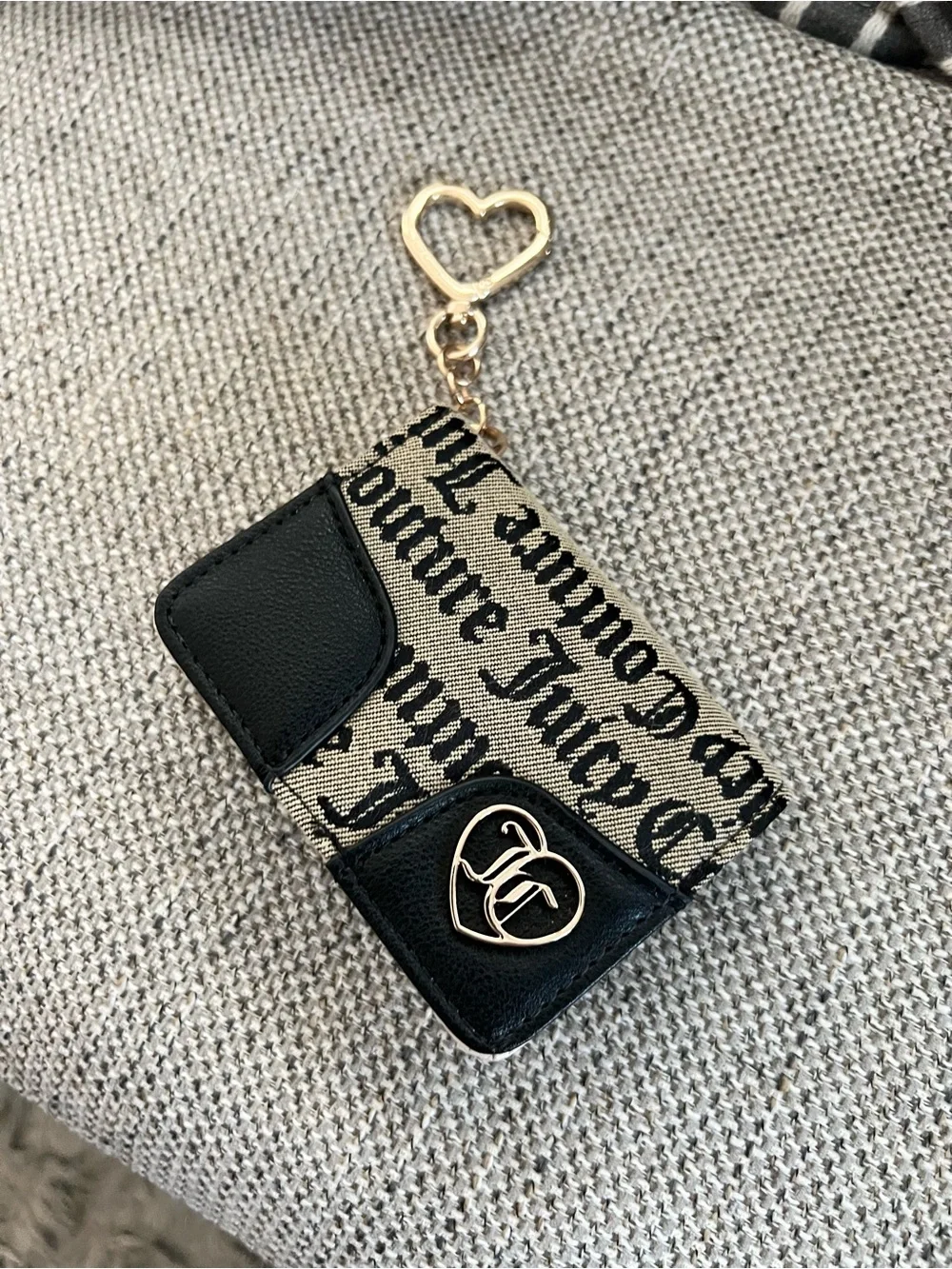 Small Juicy Couture Wallet - Brand New